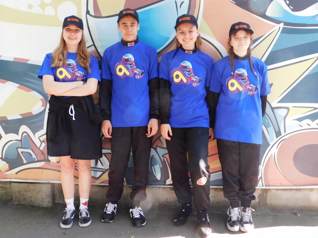 LXuwrf86f5k.jpg LXuwrf86f5k.jpg